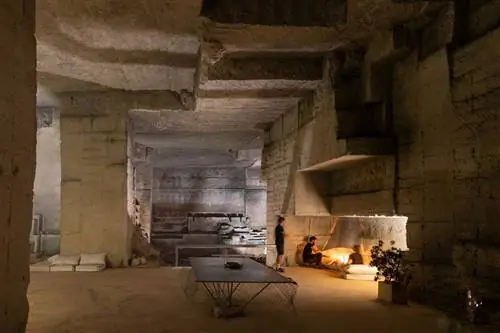 Это Ca'n Terra, каменная пещера, превращенная в архитектуру