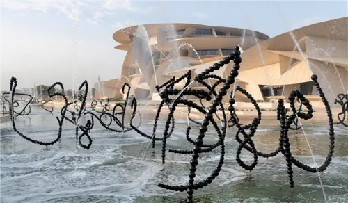 строительство фонтанов черные скульптуры