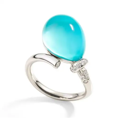 Нонконформистские и утонченные - вот драгоценности, делающие ставку на женственность