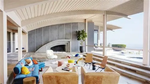 Новый облик дома MIDCENTURY в Беверли-Хиллз