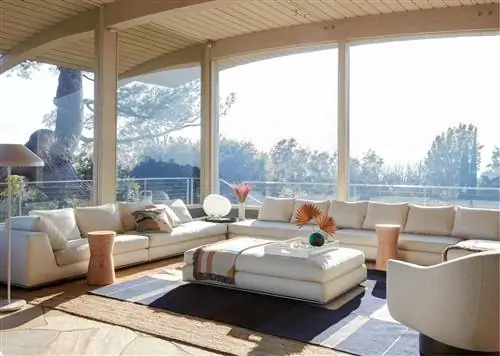 Новый облик дома MIDCENTURY в Беверли-Хиллз