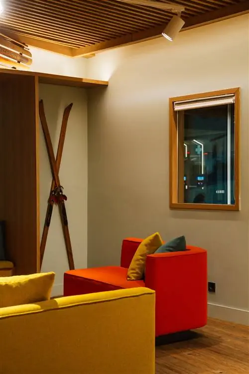 Это испанская студия, которая проектирует лучшие горнолыжные курорты в мире