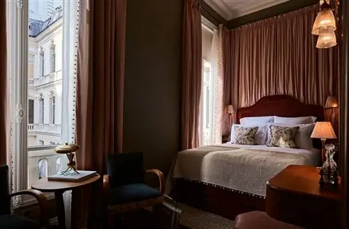 Soho House Paris приглашает нас в путешествие во времени