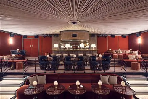 Soho House Paris приглашает нас в путешествие во времени