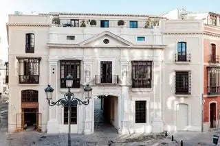 Здание La Real Casa de la Moneda de Sevilla, построенное в 16 веке, тесно связано с прошлым…