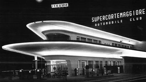 Их первая квартира молодоженов в Swan Court London