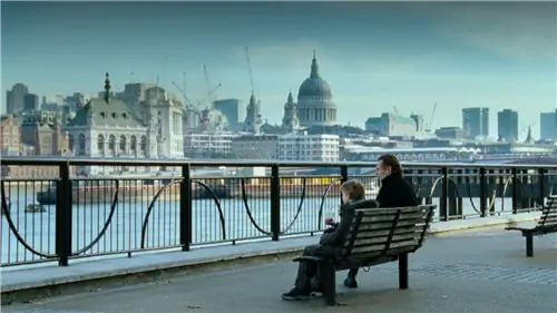 10 икон дизайна и архитектуры, спрятанных в «LOVE ACTUALLY»