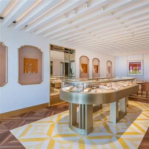 Питер Марино превращает новый бутик Bvlgari в курортную концепцию