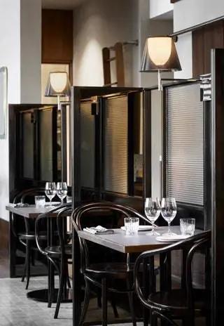 Стулья Thonet - один из французских элементов