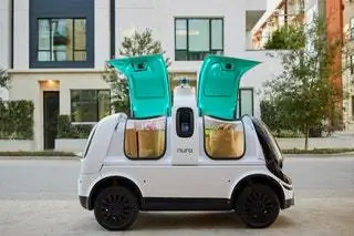 Модель R2 второго поколения американского робототехнического стартапа Nuro получила первую авторизацию…