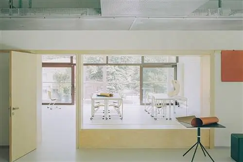 СКРЫТЫЕ СОКРОВИЩА Scuola Fermi a DESIGN открыт для города в ИТАЛИИ