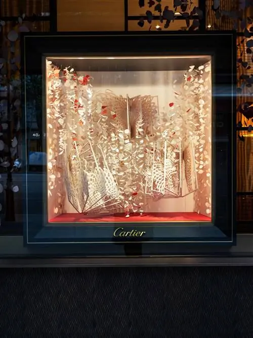 ДАНЬ CARTIER Дню Сан-Жорди ДАНЬ CARTIER Дню Сан-Жорди