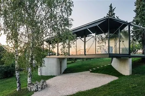 СКРЫТЫЕ СОКРОВИЩА Архитектура «Casa Avala», интегрированная в окружающую среду