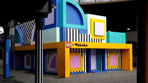 КАМИЛЬ ВАЛАЛА и ее новый дом LEGO