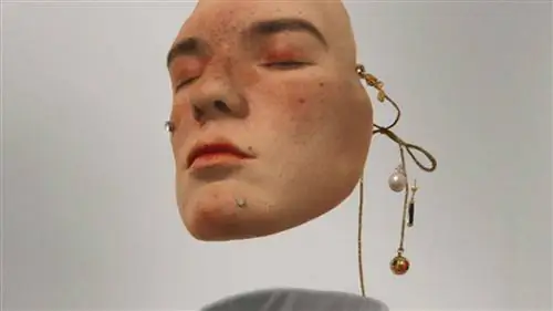 Уличные предложения 'Urvanity