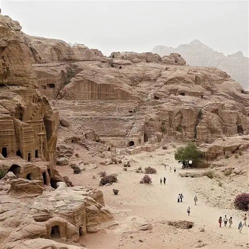Петра - затерянный город в Иордании, которому более 2500 лет