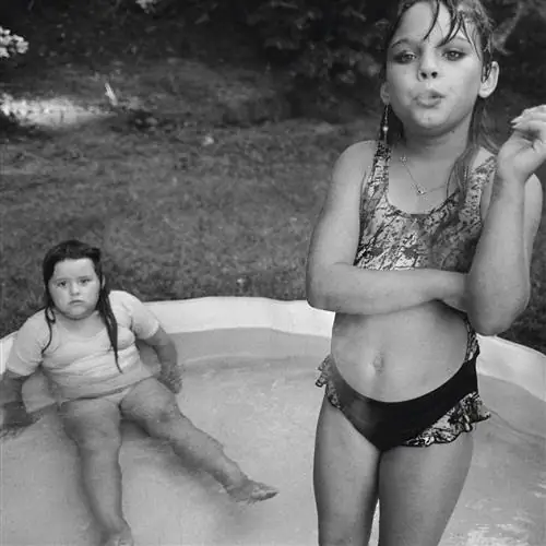 Это повестка дня, которой вы должны следовать в апреле