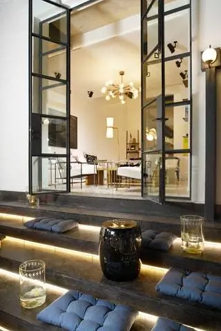 Самый особенный номер - это Owner Suite, номер площадью 120 м2 с собственной террасой и прямым выходом в сад…