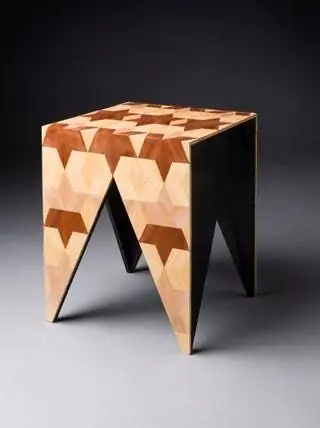 Сестрело материализует идею предмета мебели со смыслом и не на один раз пригодится. Он хорошо работает как сиденье или…