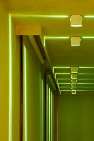 Их также можно запрограммировать с помощью системы домашней автоматизации с различными предустановленными сценами