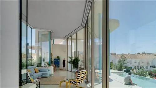 Это Casa Dos Lenguajes в Мурсии