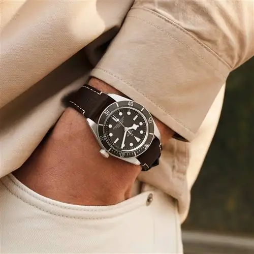 Модель Black Bay Fifty Eight 925