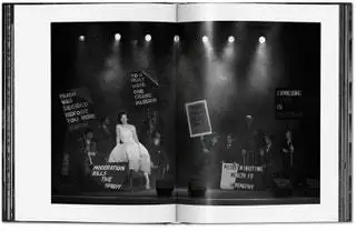 Питер Линдберг работал в таких крупных газетах, как Vogue или W Magazine