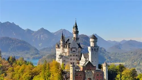 10 самых фотографируемых замков Instagram, один из которых находится в Испании