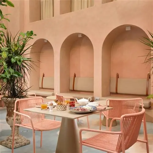Leons Place Hotel путешествие эстетических слияний
