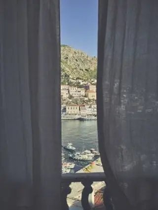 Внутри и снаружи снаружи и внутри связаны