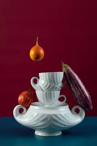 Супница и чашки Cuncha, вдохновленные раковиной морского гребешка