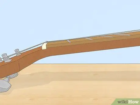 Регулировка анкерного стержня на гитаре Шаг 2