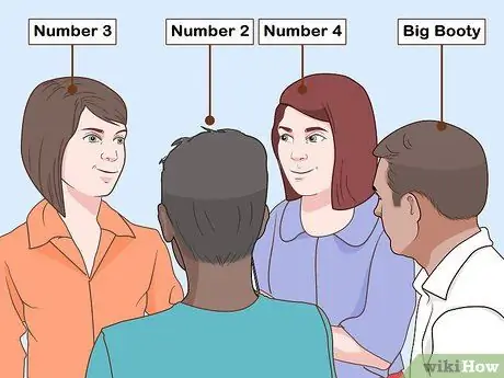 Играть в Big Booty, шаг 2
