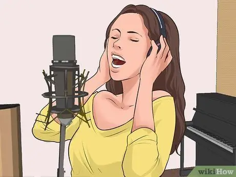 Подпишитесь на лейбле звукозаписи Шаг 14