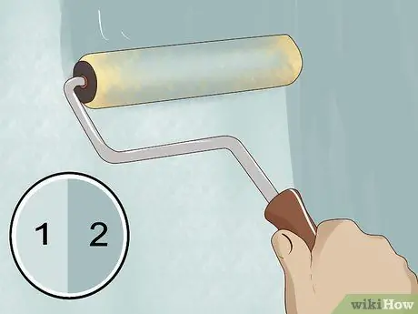 Отремонтировать дыры в гипсокартоне с помощью Spackle Step 16