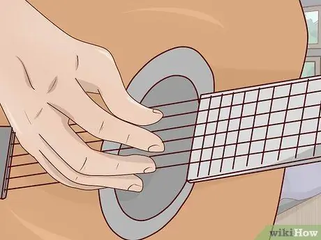 Прочтите вкладки Fingerpicking, шаг 8