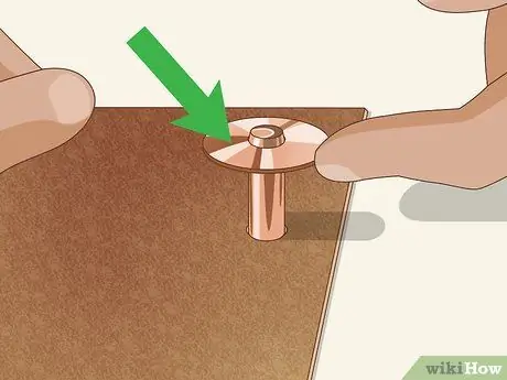Кожаные заклепки Step 15