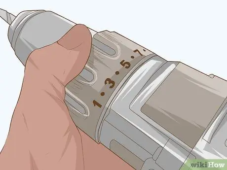 Безопасное использование дрели Шаг 10