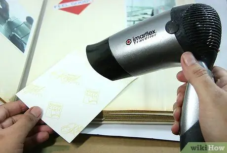 Удаление фотографий из липкого фотоальбома Шаг 3