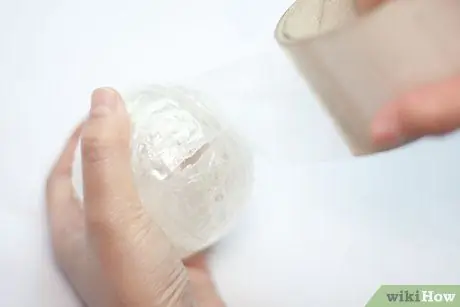Создание скульптуры из упаковочной ленты Шаг 6