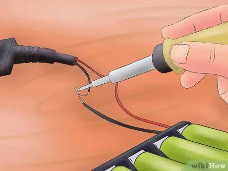 Сделайте портативное перезаряжаемое USB-зарядное устройство Шаг 6
