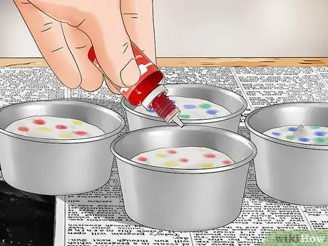 Покрасьте пасхальные яйца кремом для бритья, шаг 9