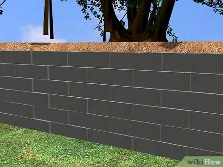 Строительство подпорной стены из блоков Шаг 10