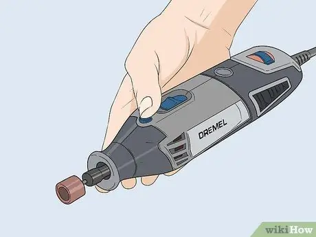 Замена насадки Dremel Шаг 2