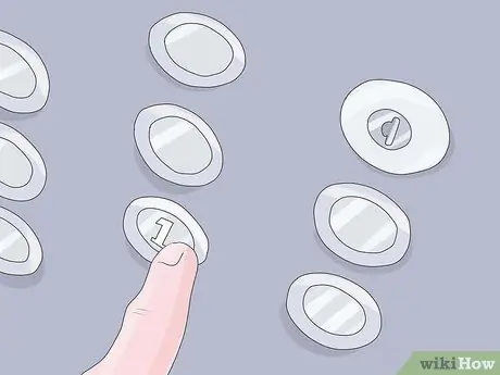 Вытащите ключи из шахты лифта Шаг 9