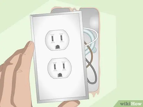 Установка наружной розетки Шаг 11