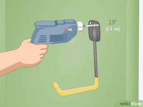 Повесьте лестницу на стену Шаг 13