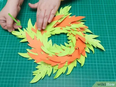 Делаем бумажный венок. Шаг 13 Делаем бумажный венок. Шаг 13