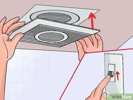Установите вентилятор для ванной. Шаг 12