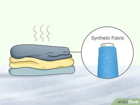 Что вызывает затхлый запах в одежде Шаг 5